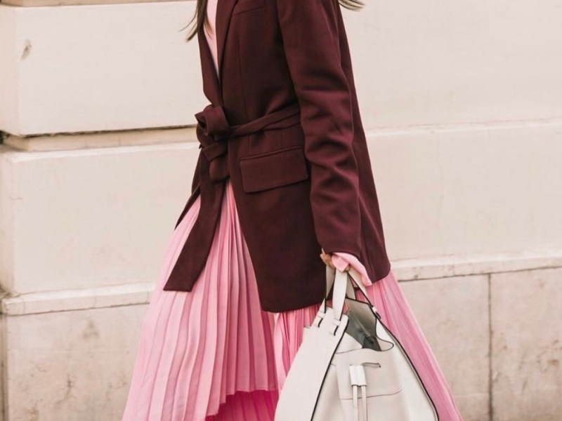 El DIA MUNDIAL DE LA&nbsp;FALDA.